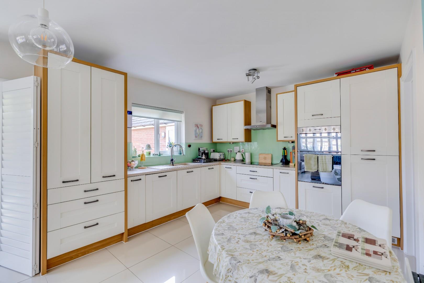 35 Goldsland Walk, Wenvoe, CF5 6FD